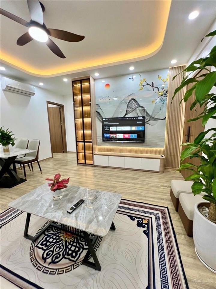 Nhỉnh 6 tỷ cc 80m2 3 ngủ linh đàm, nội thất đẳng cấp, sổ đỏ cc.