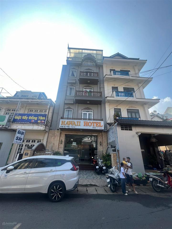Bán khách sạn 16 phòng đang kinh doanh tại phường 4, đà lạt