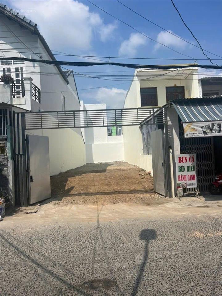 Bán đất mặt tiền đường cầu bè ngay cạnh 23/10 giá hạ còn 5ty1