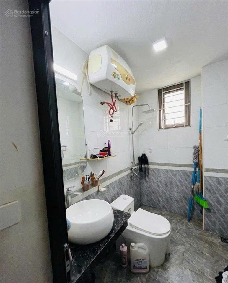 Nhà mặt phố, ô tô tránh 60m2 mt 5m tại mỗ lao chỉ 4 tỉ
