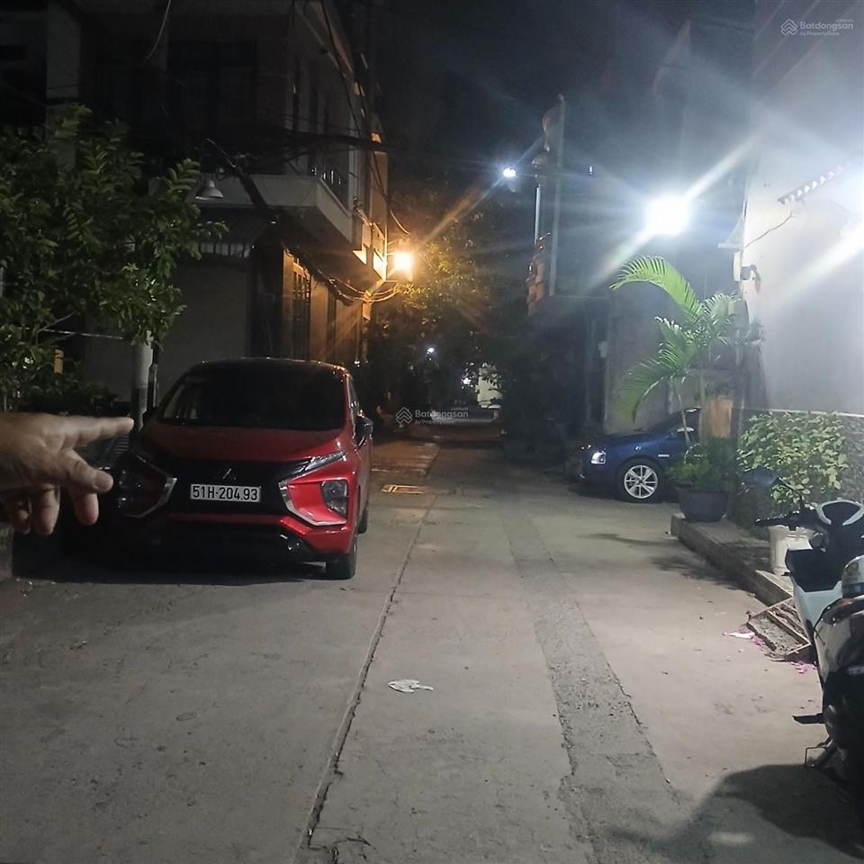 Bán nhà 2 tầng kdc nam hùng vương  ngang 5m  căn góc 3 mặt tiền  giá 6.6 tỷ.  diện tích 68m2