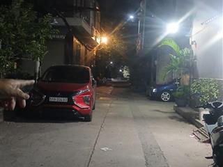 Bán nhà 2 tầng kdc nam hùng vương  ngang 5m  căn góc 3 mặt tiền  giá 6.6 tỷ.  diện tích 68m2