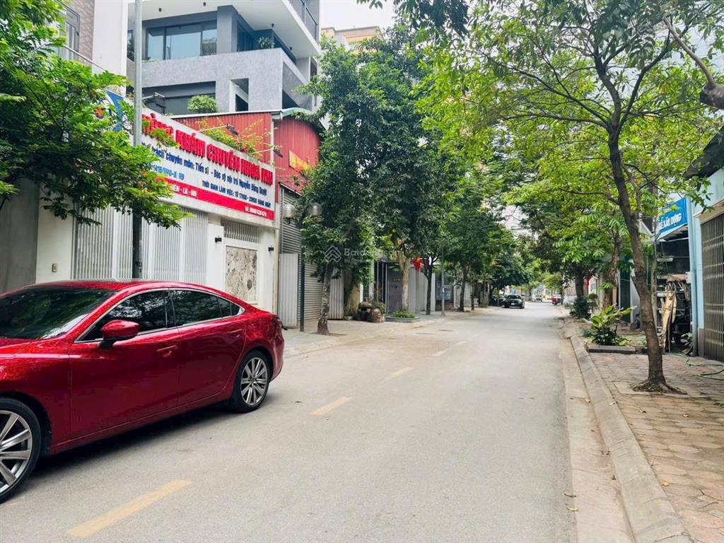 Hàng hiếm mặt phố nguyễn văn hưởng  giang biên  việt hưng. dt 140m², mt 7,5m