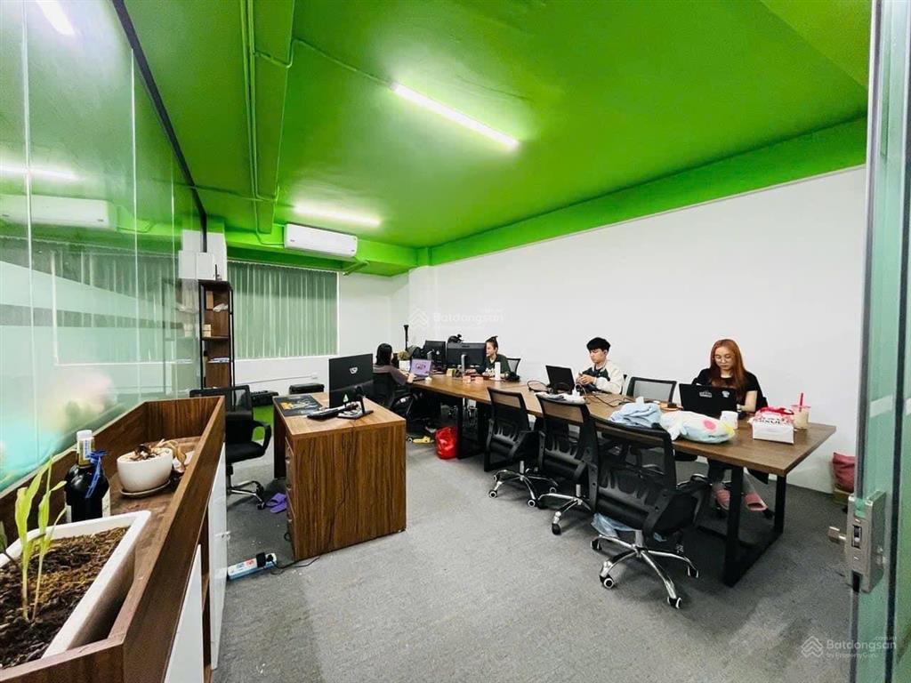 Cho thuê văn phòng tòa nhà ctm cầu giấy, hà nội diện tích 600m2 giá tốt