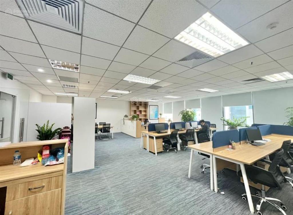 Cho thuê văn phòng tòa nhà the nine phạm phạm văn đồng, cầu giấy, hà nội diện tích 100m2