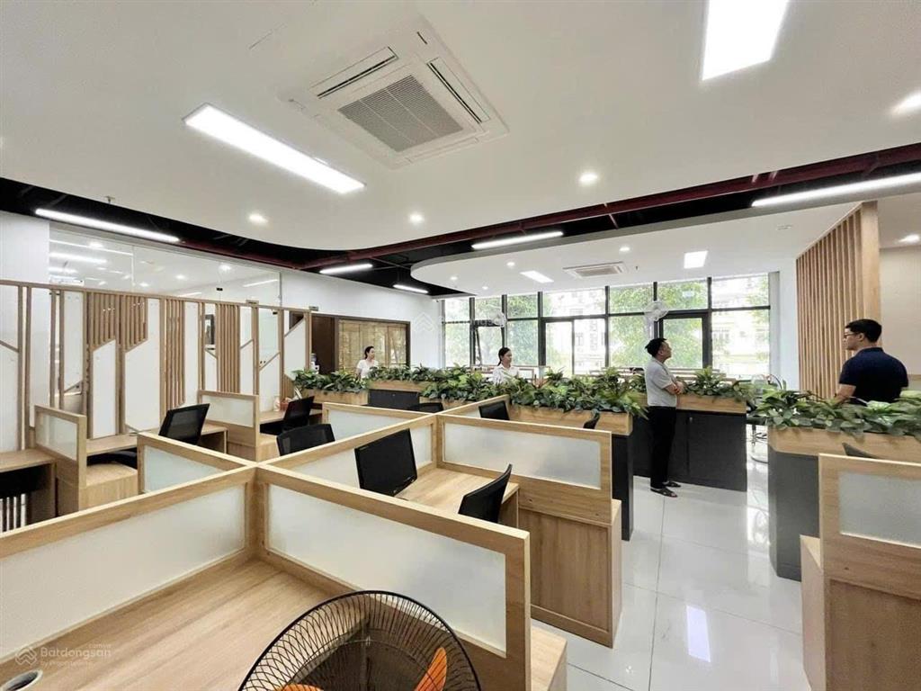 Cho thuê văn phòng tòa nhà toserco kim mã, ba đình, hà nội dt 100m2, giá 200.000đ/m2/th