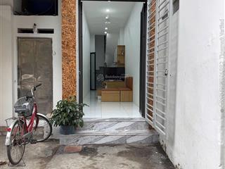 Gấp chính chủ cần tiền hạ giá bán nhà 3 tầng trung tâm đống đa, thông phố tây sơn, giá chào 3.7 tỷ
