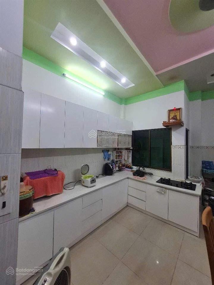 Giảm gần 2tỷ bán nhà 4tầng hẻm ô tô thông, vị trí cực đẹp dương quảng hàm p. an nhơn chỉ nhỉnh 11tỷ