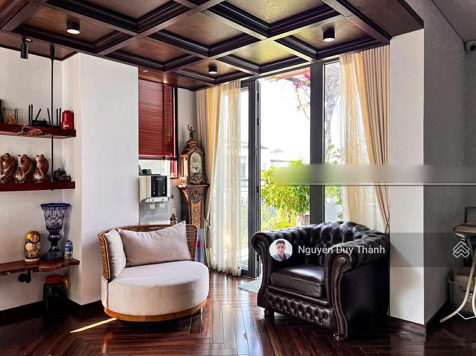 Bán villa sân vườn, the manor central park, nguyễn xiển, hn, 180m2 4tầng, full nội thất ở ngay 6xtỷ