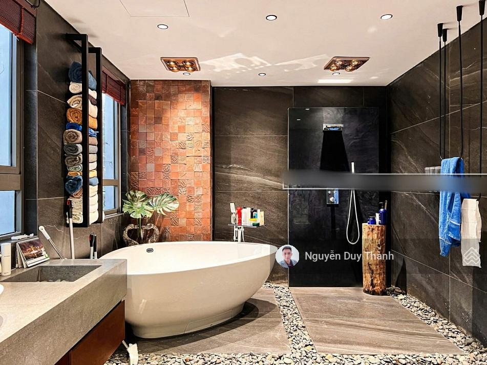 Bán villa sân vườn, the manor central park, nguyễn xiển, hn, 180m2 4tầng, full nội thất ở ngay 6xtỷ