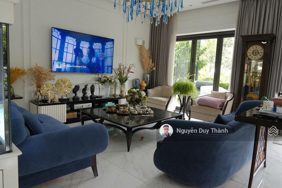 Bán bt đơn lập vinhome riverside, p.khu hoa lan 400m2, 4tầng, mt18m, full nội thất, vie sông ở ngay
