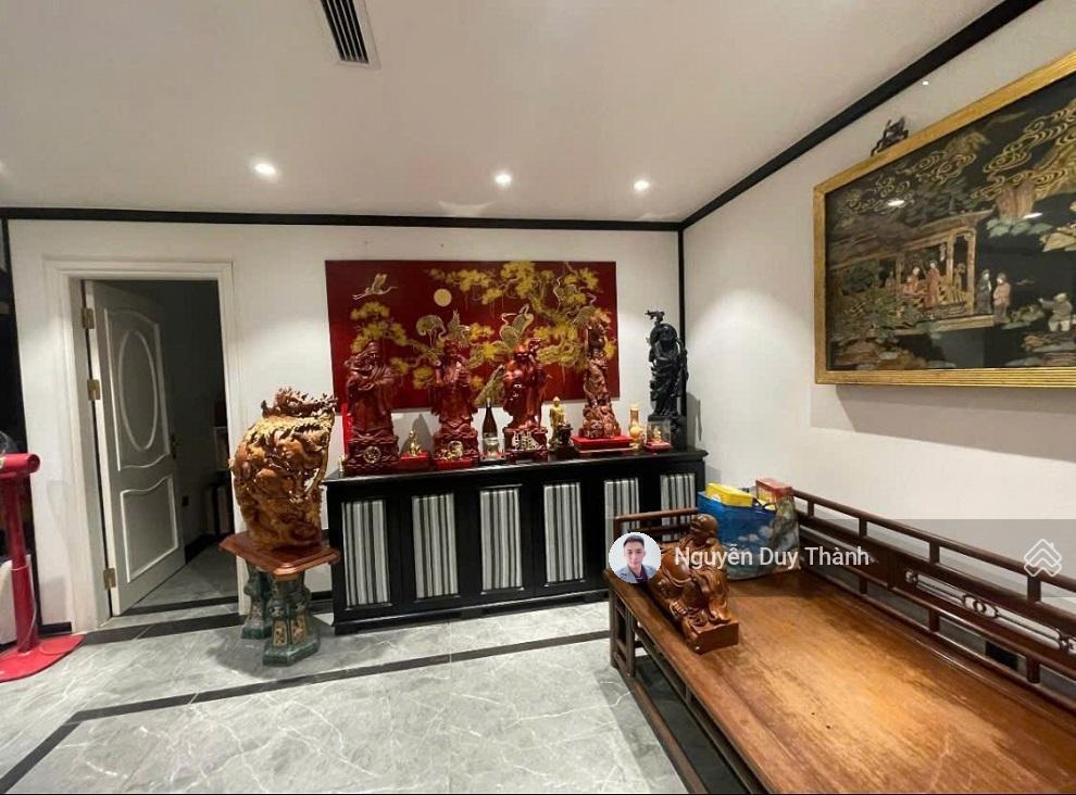 Bán bt hoa sữa, vinhome rivrside 220m2 5tầng, mt19m, lô góc view sông 3 mặt thoáng, full nội thất
