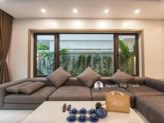 Bán bt làng việt kiều châu âu, hà đông, 180m2, mt 12m, 46.5tỷ, lô góc, sân vườn, view khuôn viên