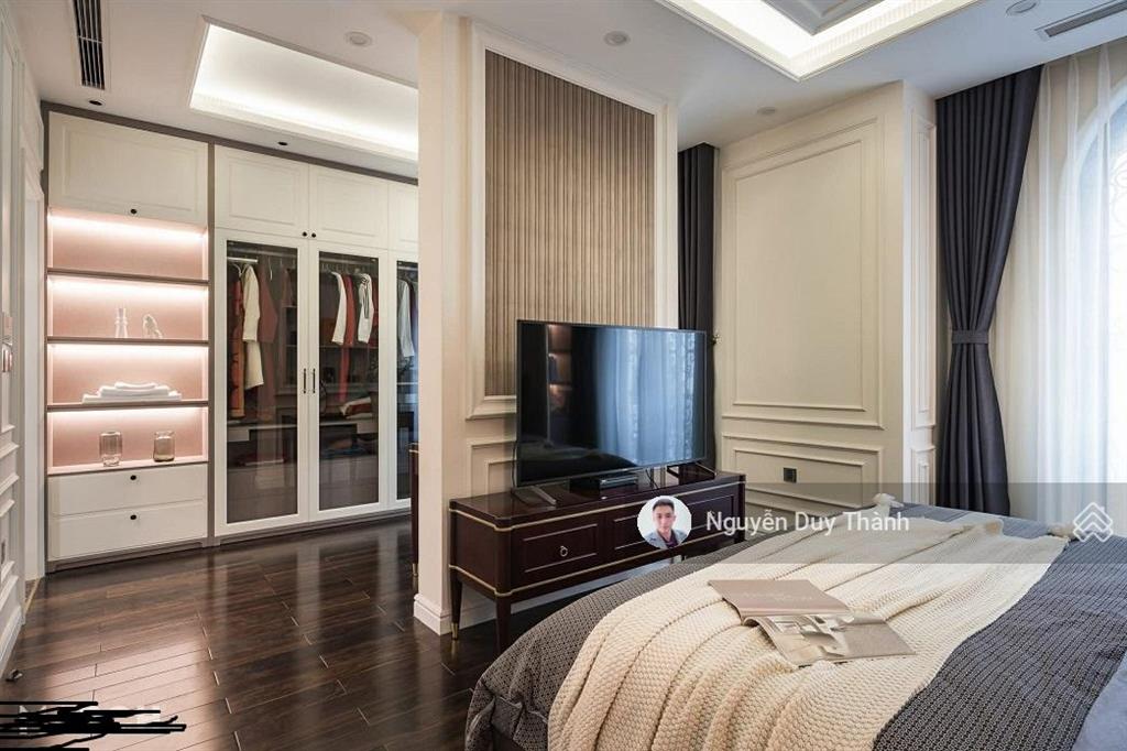 Bán bt kđt dịch vọng, trần thái tông, cg, 230m2, 4tầng, mt16m, 3 thoáng, 88tỷ, thang máy full nthất