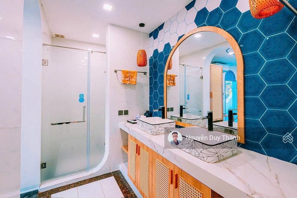 Bán bt santorini villa  khu bt số 1 tuần châu, hạ long, qn, 525m2, 3t, view toàn vịnh, 42.85tr/m2