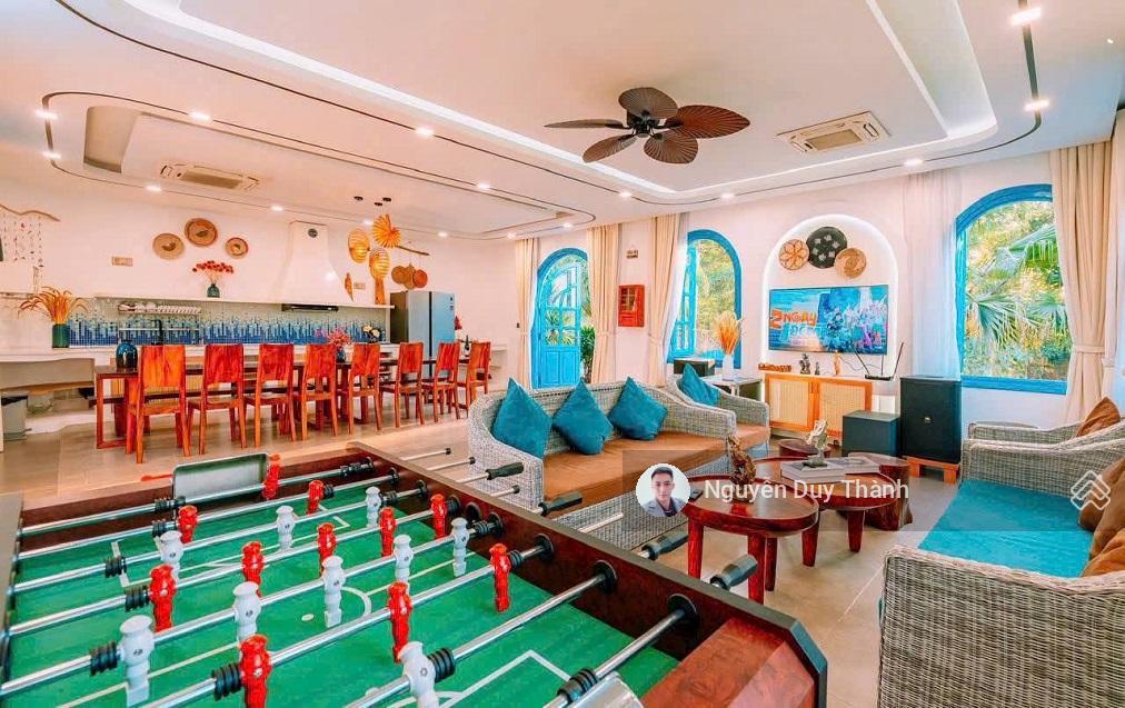 Bán bt santorini villa  khu bt số 1 tuần châu, hạ long, qn, 525m2, 3t, view toàn vịnh, 42.85tr/m2