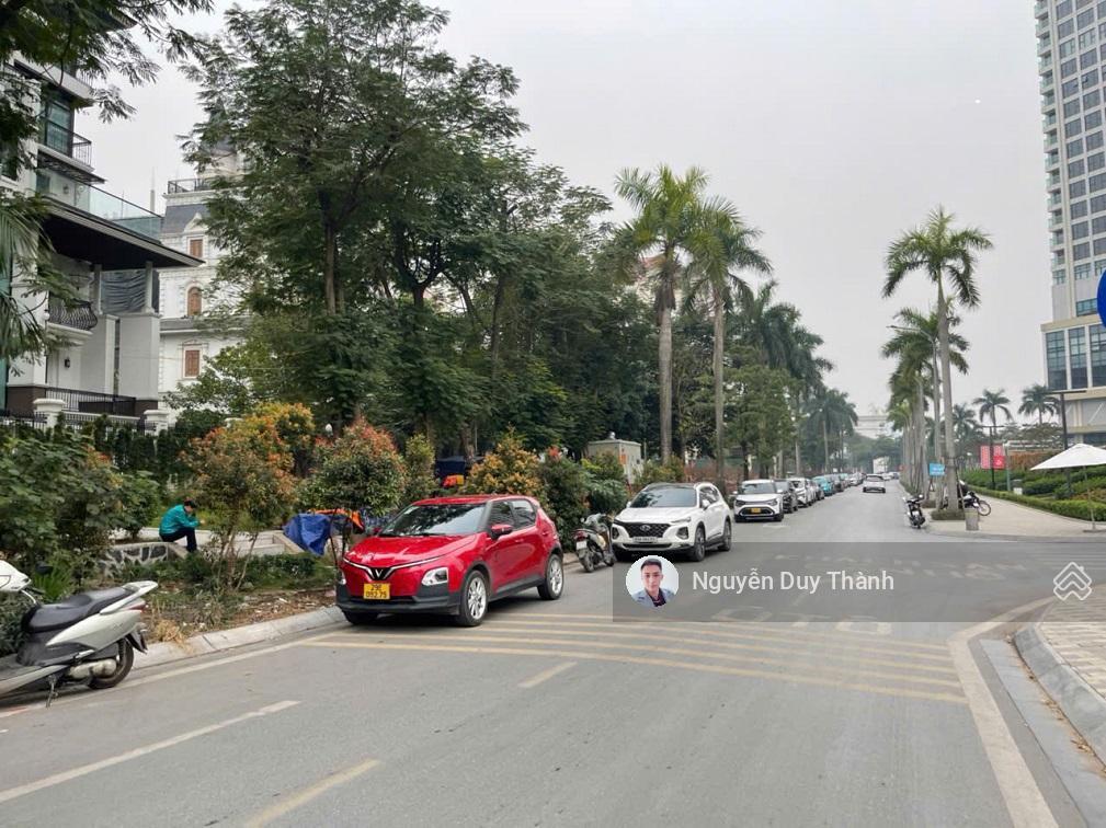 Bán đất vàng xây building mp lạc long quân+ vườn đào, 450m2, mt 14m, 2 mặt thoáng, giá đầu tư 3xxtỷ