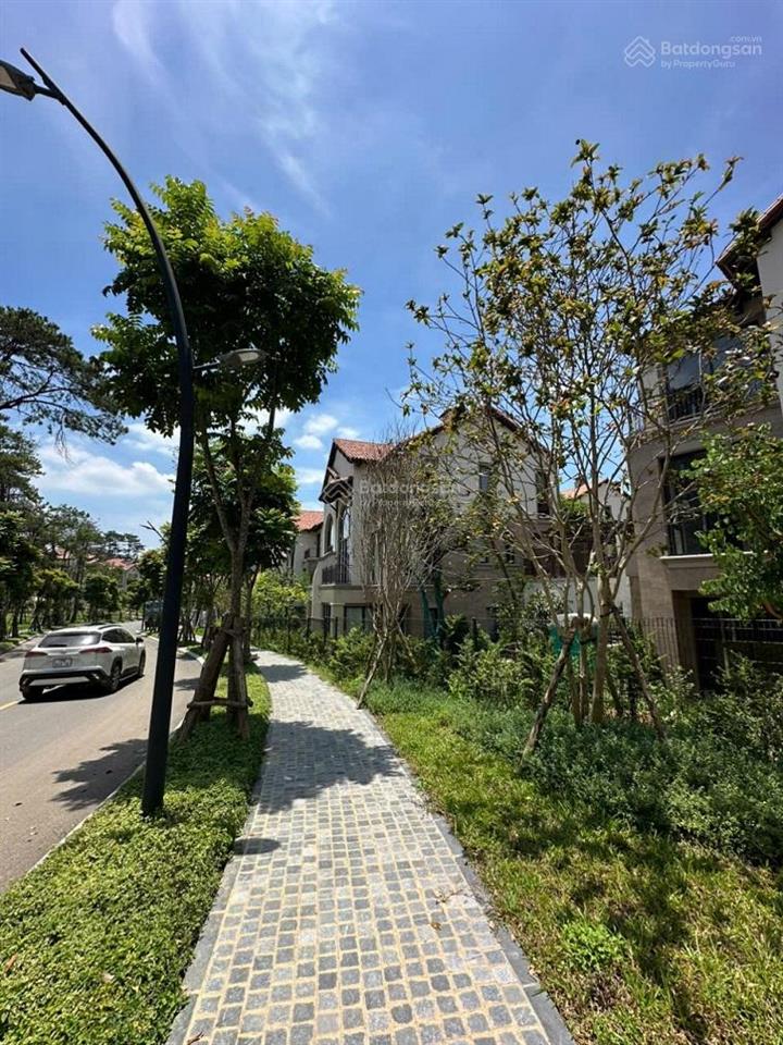 Chuyển nhượng biệt thự sân vườn, thanh xuân valley, 185m2, 3.5 tầng, 13.5 tỷ, giá tốt thị trường