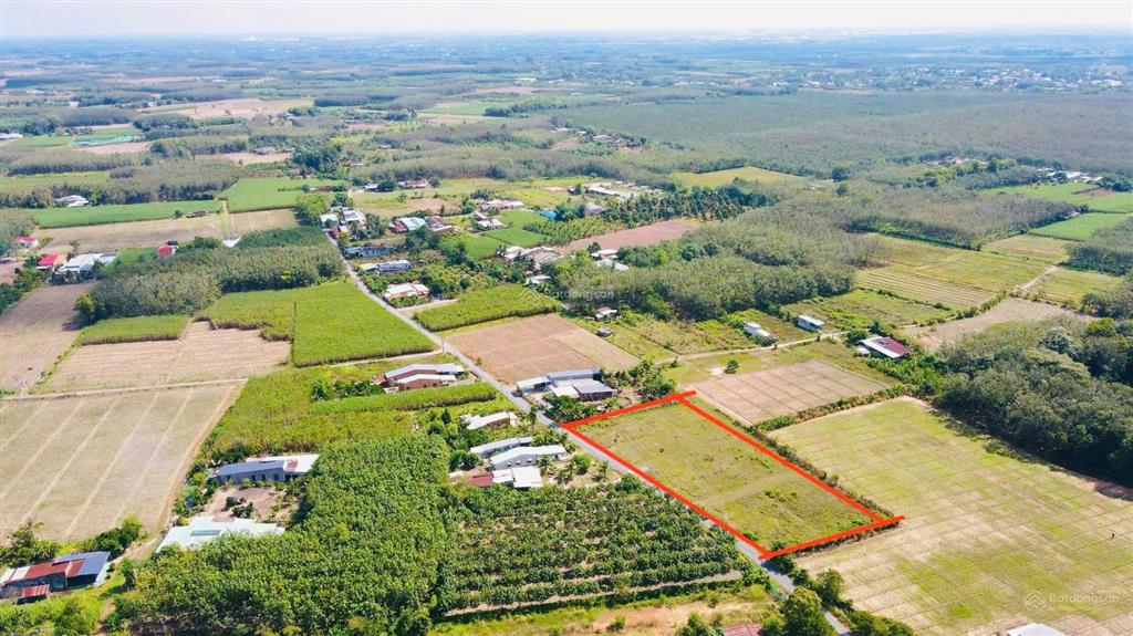 Nhà xa cần bán đất chính chủ sát kcn hiệp thạnh