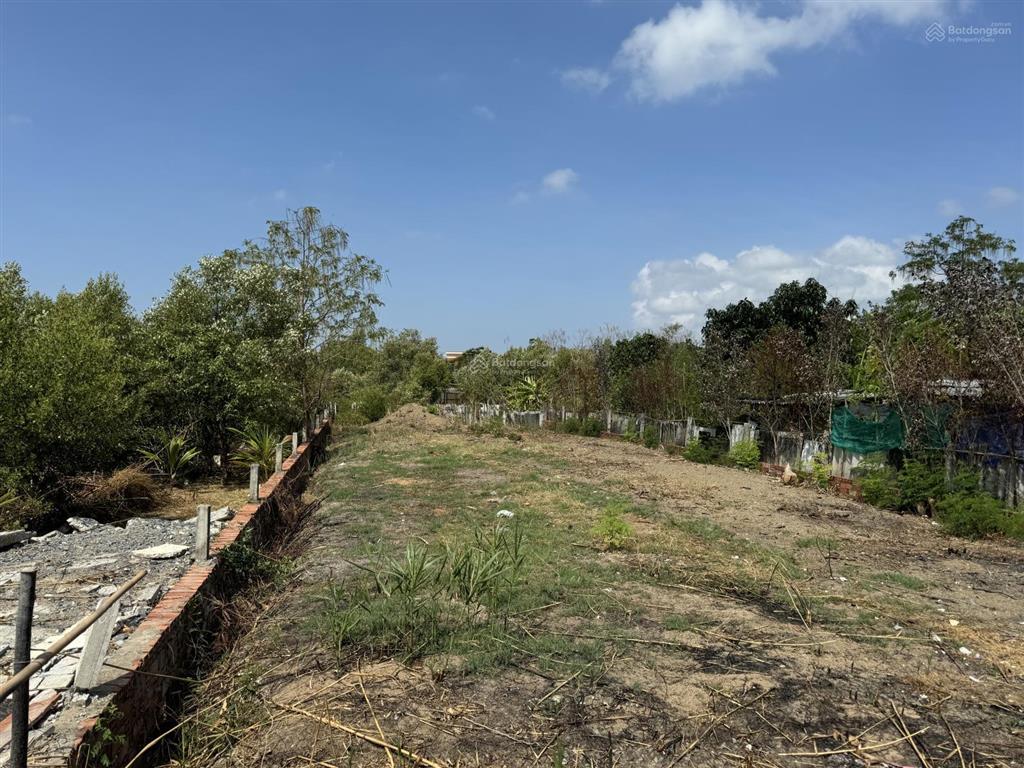 Đất thổ cư thị trấn cần thạnh, 10x20 đường lương văn nho, cách vingroup chỉ 1,5km giá 2xtr/m2