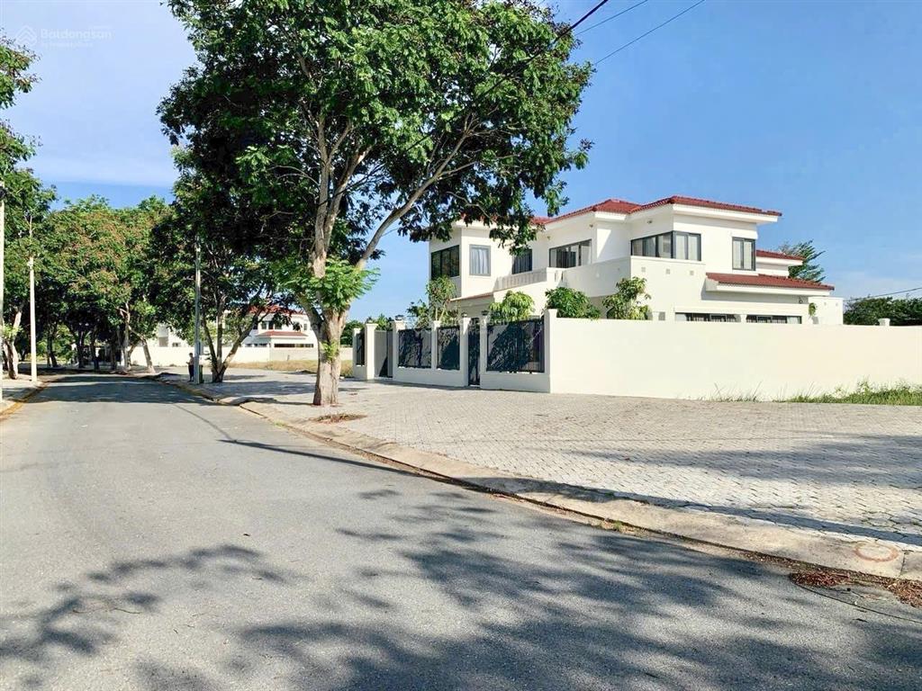 Bán căn villa phước lộc, cần giờ siêu vip, gần vinhomes green paradise, giá tốt thị trường