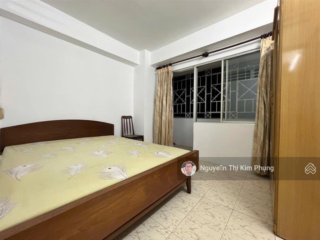 Bán chung cư miếu nổi, bình thạnh  54m2  chỉ 3.7 tỷ có sổ có thang máy