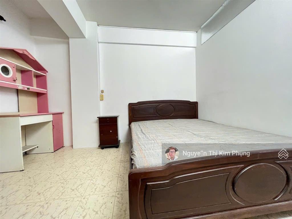 Bán chung cư miếu nổi, bình thạnh  54m2  chỉ 3.7 tỷ có sổ có thang máy