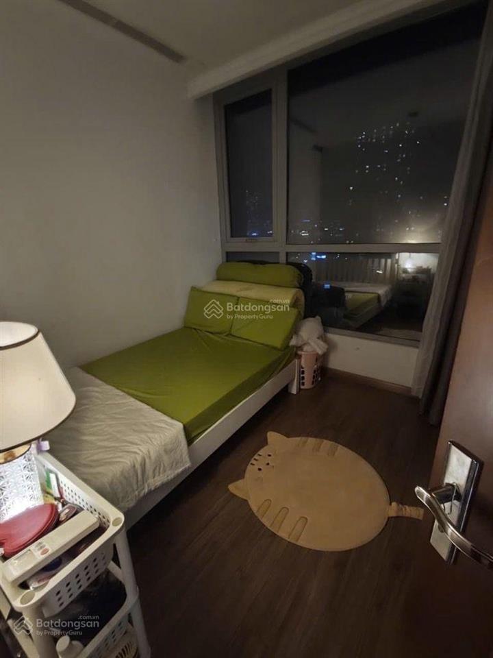 Bán căn hộ vinhomes tân cảng, 77m2 chỉ 9 tỷ 8 có sổ có thang máy