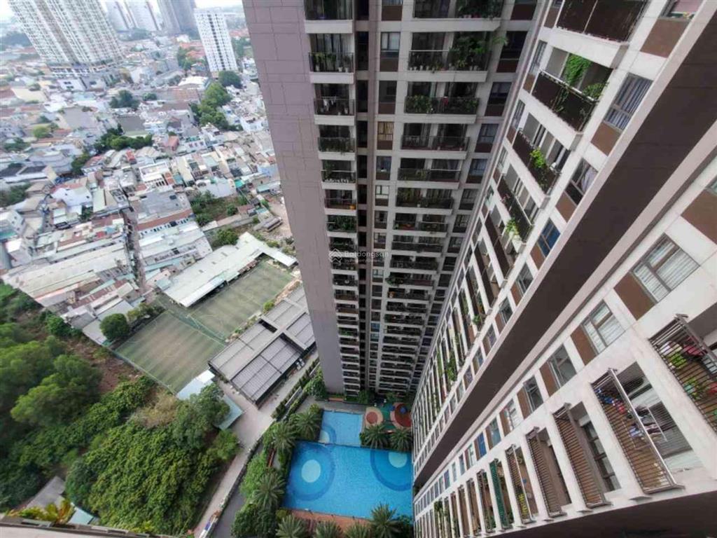 Bán gấp căn hộ opal boulevard, phạm văn đồng  85m2  2pn view hồ bơi có sổ hồng giá 3.9 tỷ