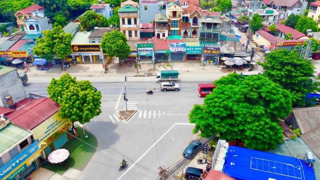 Lô góc 79 m trục chính kinh doanh giá giảm 5 giá so với thị trường tại khu công nghệ cao hòa lạc