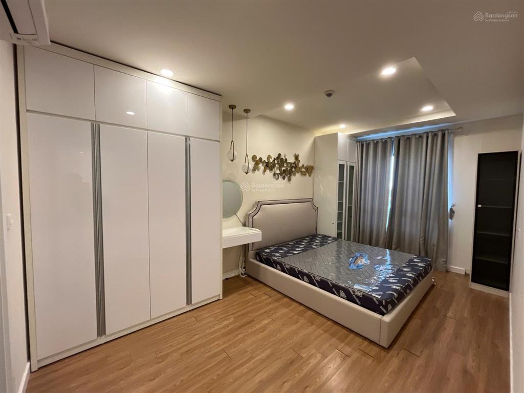 Chính chủ bán nhanh căn 2pn toà kosmo tây hồ  giá tốt cho khách thiện chí