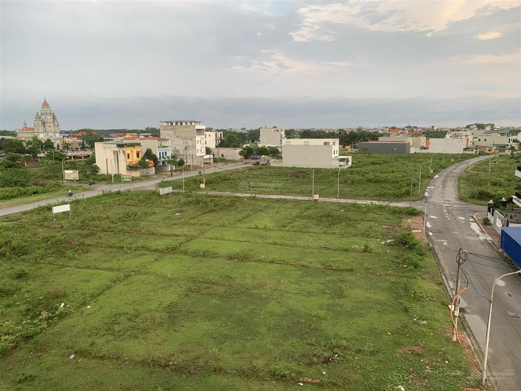 Bán nhà vườn 150m2 kdt chi đông  mê linh  hà nội