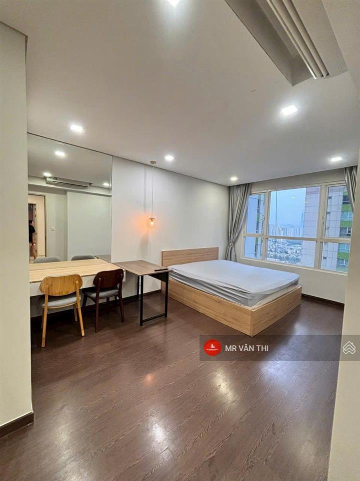 Giảm giá bán nhanh 2pn cc vista verde, 8,35 tỷ bao hết, 90m2, 2pn, 2wc (tháp cao cấp nhất như hình)