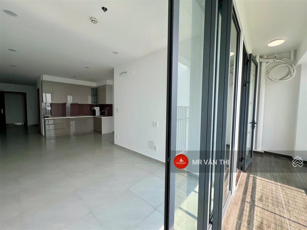 Đập hộp thuê ngay 2pn tầng penthouse mt eastmark city, 73m2  cơ bản giá cực tốt 8 triệu/tháng