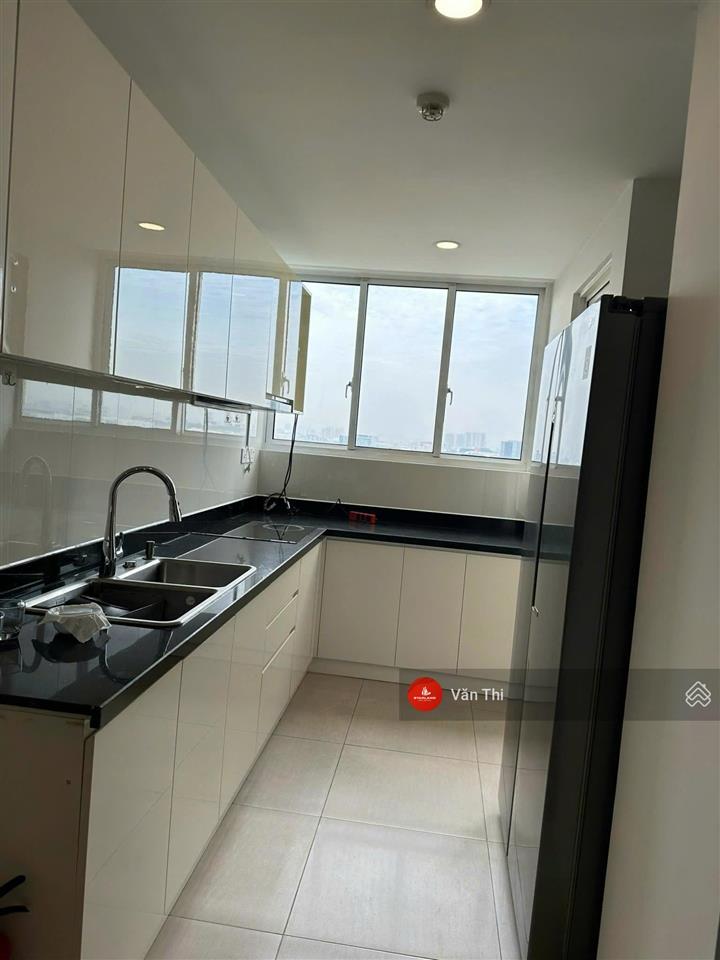 Siêu hot 3pn rộng 136m2  view city cực thoáng tháp orchid giá 14 tỷ.  em thi 0938 798 ***