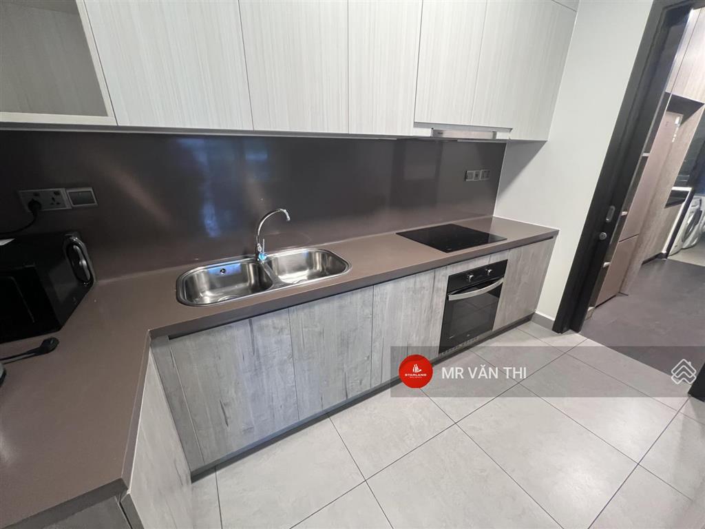 Sos hiếm có 01 căn sân vườn  5pn 210m2 cao cấp  sổ hồng sẵn tay bán nhanh 26 tỷ bao hết chốt gấp
