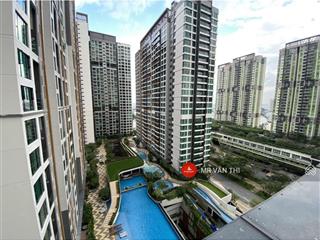 Tầm view rực rỡ khó đỡ  thuê nhanh 4pn altaz cao cấp bậc nhất  giá 60 triệu /tháng chốt ngay