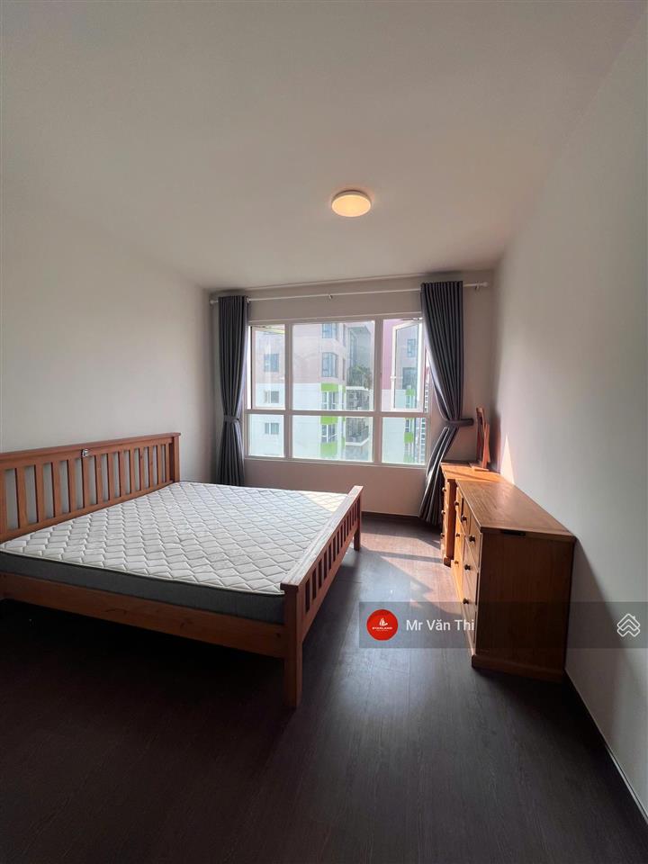 Bán cc vista verde, 8,5 tỷ vnd, 97 m2, hàng hiếm duy nhất 01 căn.  em thi xem nhà ngay 0938 798 ***