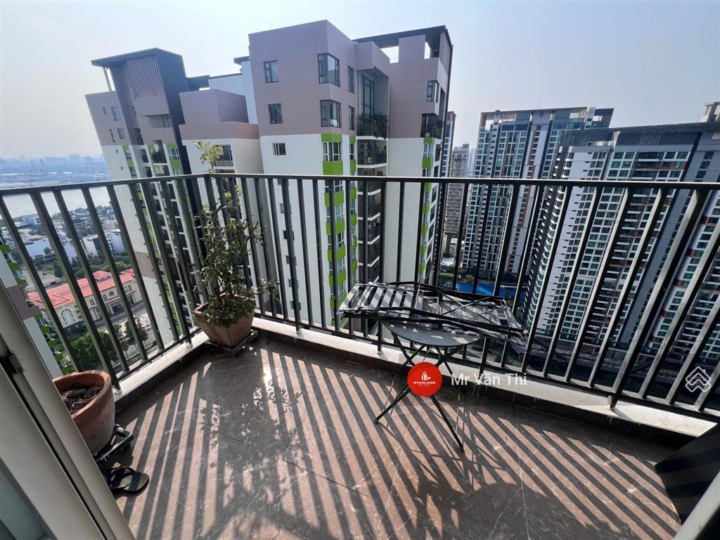 Bán cc vista verde, 8,5 tỷ vnd, 97 m2, hàng hiếm duy nhất 01 căn.  em thi xem nhà ngay 0938 798 ***