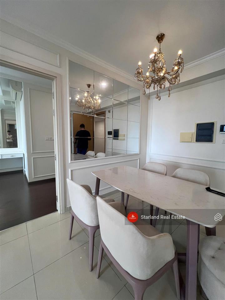 Vista verde 2pn tân cổ điển  90m2  view hồ bơi pháo hoa global  sẵn sổ  8,5 tỷ.  0938 798 ***