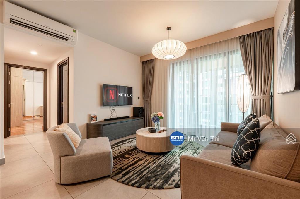 Khách sạn chuẩn somerset  cực hiếm  giá tốt bán nhanh 9,5 tỷ sổ hồng.  em thi 0938 798 ***