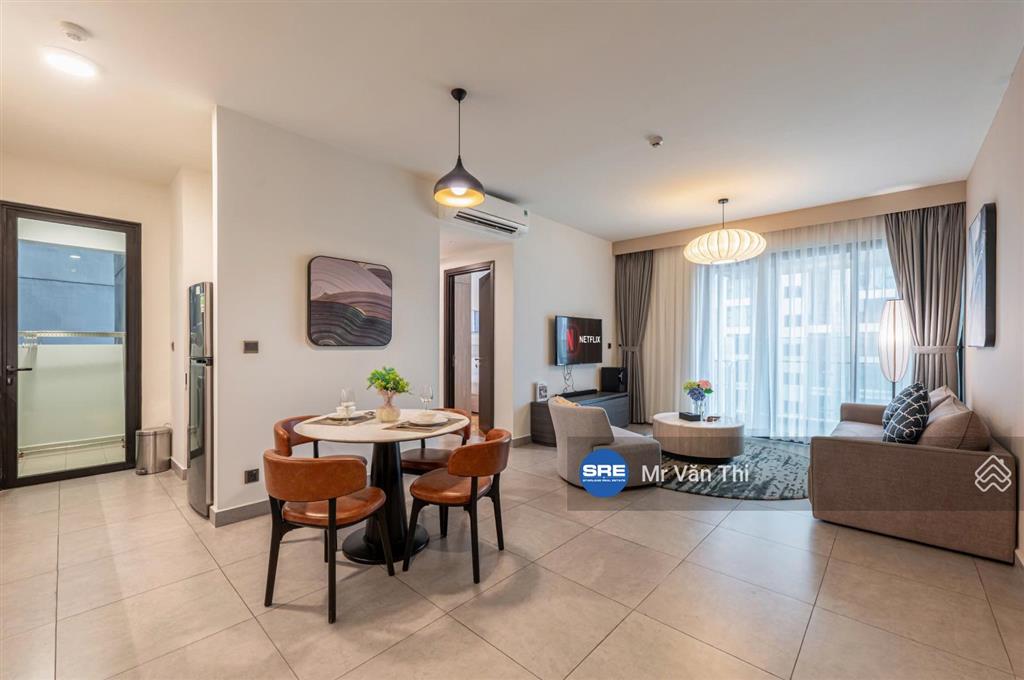 Khách sạn chuẩn somerset  cực hiếm  giá tốt bán nhanh 9,5 tỷ sổ hồng.  em thi 0938 798 ***
