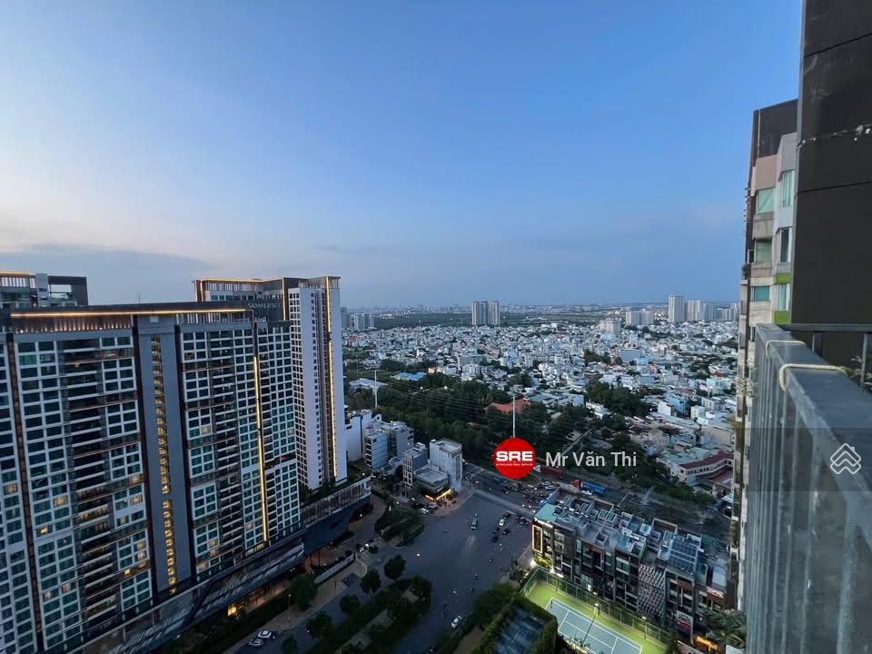 Hot! cần bán 3pn vista verde  130m2  view toàn tp  giá 11,500 tỷ bao thuế phí chốt sớm giá tốt