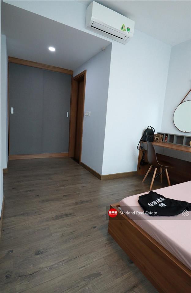 Nhà đẹp mới như hình  sẵn hợp đồng thuê  83m2  tầng cao đẹp  bán 8 tỷ bao thuế phí thương lượng