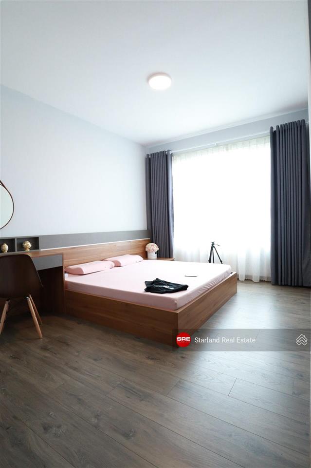 Nhà đẹp mới như hình  sẵn hợp đồng thuê  83m2  tầng cao đẹp  bán 8 tỷ bao thuế phí thương lượng