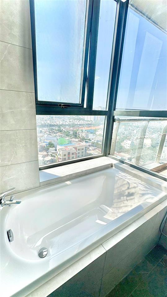 Cho thuê căn hộ sân vườn giá 12 triệu  2pn2wc