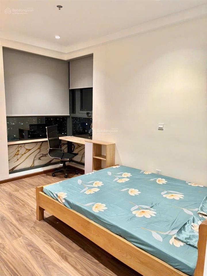 Cho thuê 2pn daqua full nội thất, 70m2 tại bến bình đông, q8, hcm