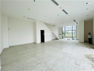 Cho thuê shophouse r3 sunshine riverside. vị trí đẹp, diện tích lớn