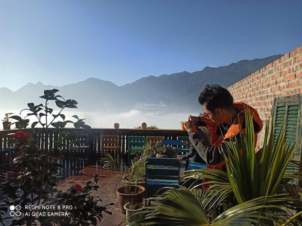 Cần bán homestay đẹp cách nhà thờ đá sapa chỉ 600m