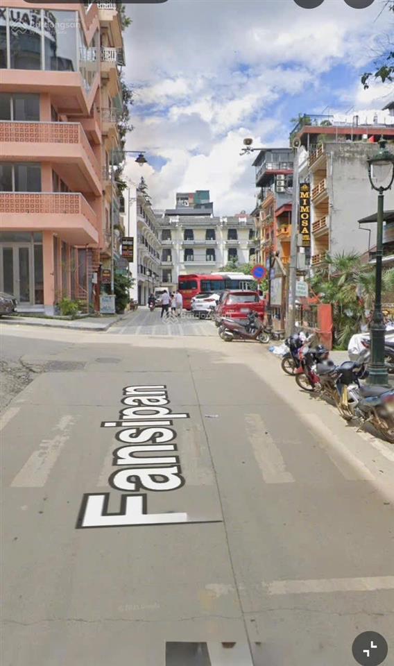 Bán nhà hàng phố phanxipang trung tâm sapa